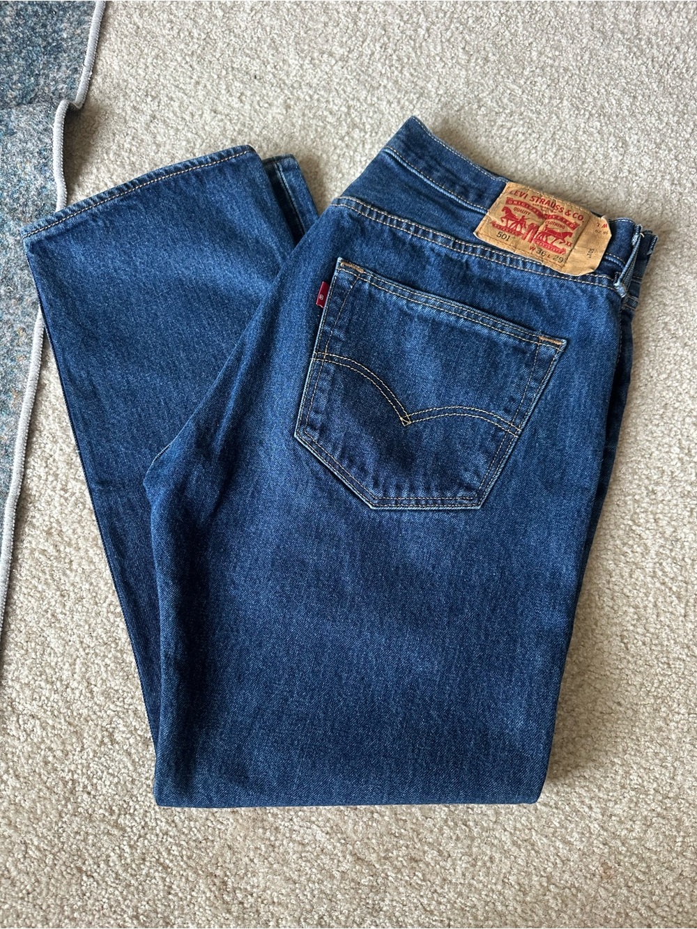 Levi Strauss Men's Dark Blue Straight-Leg Jeans W36 L29 Button Fly
